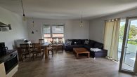 Schöne 2-Zimmer-Wohnung mit Balkon - Wohn-/Ess-/Kochbereich