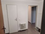 Renovierte 3-Zimmer-Wohnung mit Balkon in der Klever Oberstadt - Flur