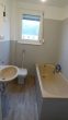 Renovierte 4-Zimmer-Wohnung in zentraler Lage - Bad
